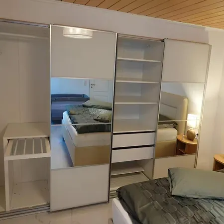 Im Kannenbaeckerland 公寓